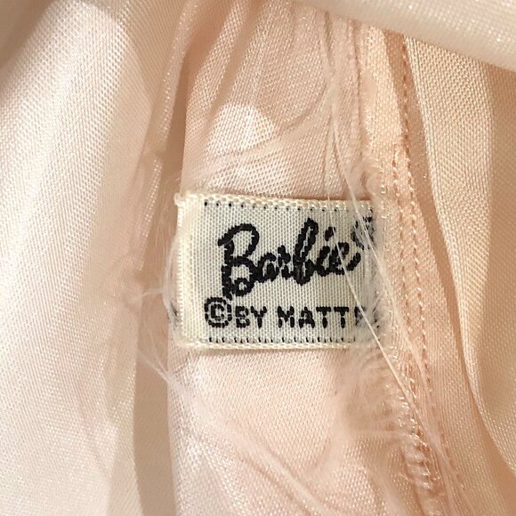 Vintage Mattel 1960s #983 Barbie Enchanted Evening Gown and Fur Stole - Picture 3 of 3